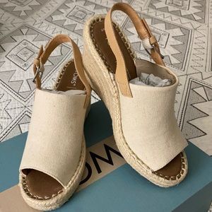 Toms — Monica Wedge Heel